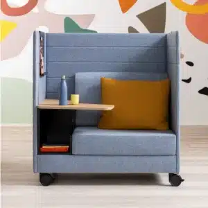 csm_Atelier Dauphin ergonomski stoli in lounge cube rešitev za fokusno delo v pisarni